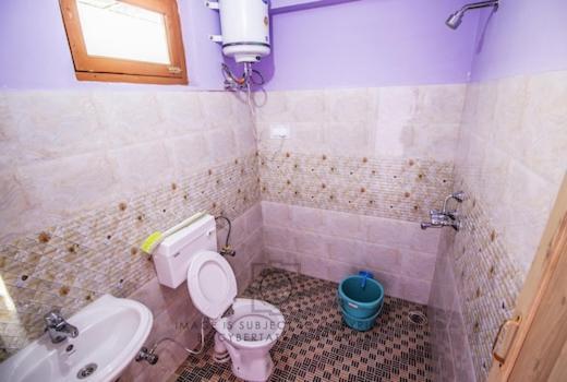 Orange Guest House Dharmkot Dharamshala Ngoại thất bức ảnh